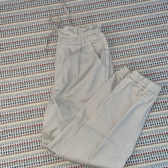 Pants - Khaki jogger pant